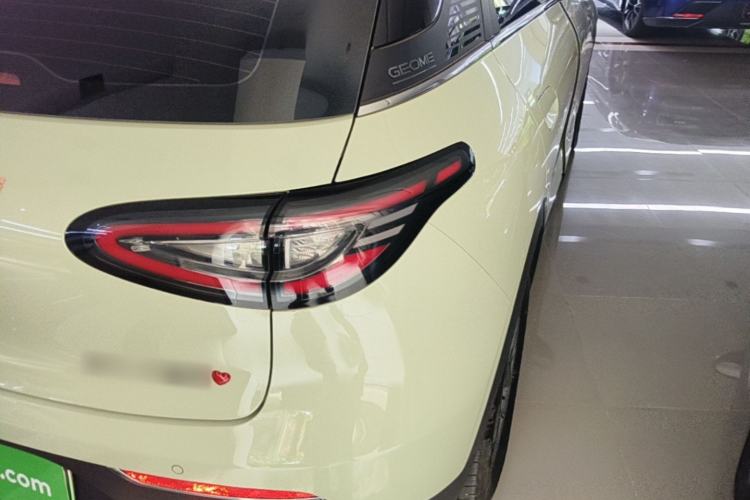 Used Geely Galaxy Geome 2025 UP 410km Exploration+ Edition Right Rear Taillight