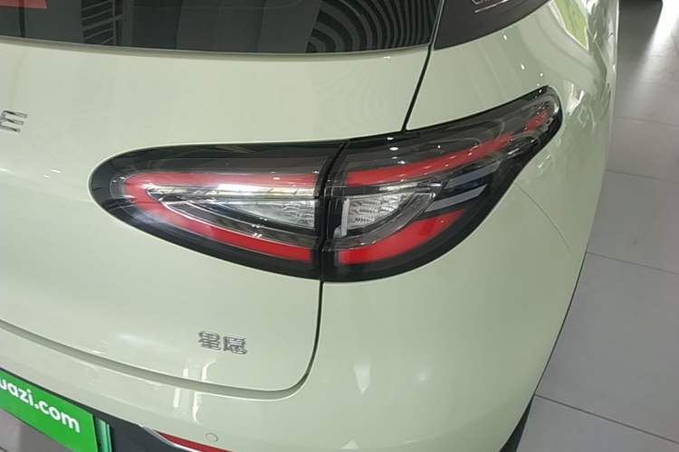 Used Geely Galaxy Geome 2025 310km Youth Edition Right Rear Taillight