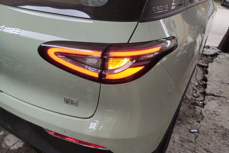 Used Geely Galaxy Geome 2025 310km Dream Edition Right Rear Taillight