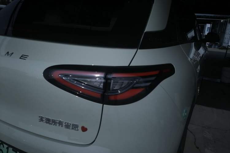 Used Geely Galaxy Geome 2025 UP 410km Exploration Edition Right Rear Taillight