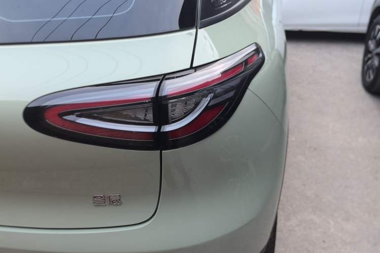 Used Geely Galaxy Geome 2025 310km Youth Edition Right Rear Taillight