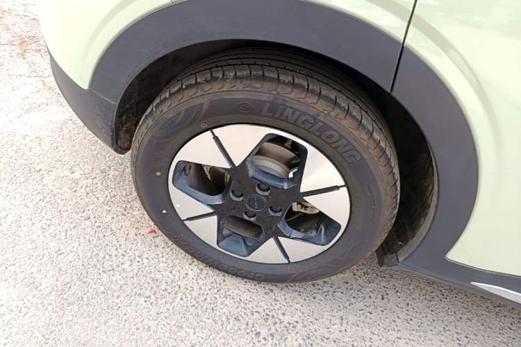 Used Geely Galaxy Geome 2025 UP 410km Exploration Edition Right Rear Wheel Hub