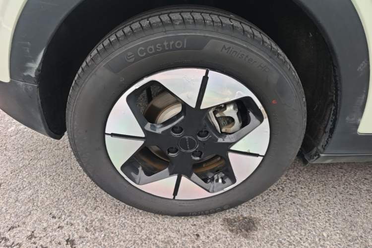 Used Geely Galaxy Geome 2025 310km Dream Edition Right Rear Wheel Hub