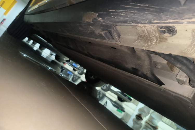 Used Geely Galaxy Geome 2025 UP 410km Exploration+ Edition Right Side Sill