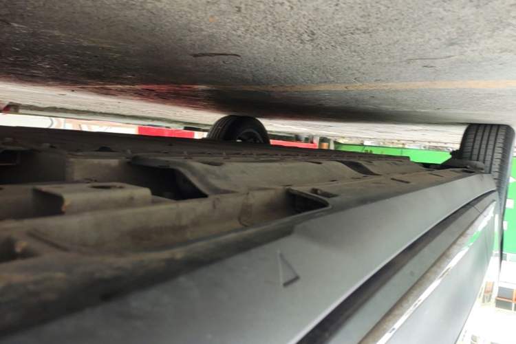 Used Geely Galaxy Geome 2025 UP 410km Exploration Edition Right Side Sill
