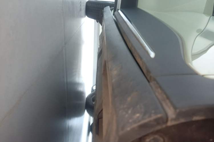Used Geely Galaxy Geome 2025 310km Dream Edition Right Side Sill