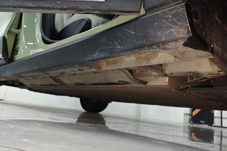 Used Geely Galaxy Geome 2025 UP 410km Exploration+ Edition Right Side Sill