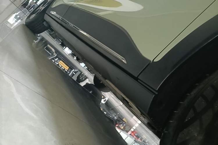 Used Geely Galaxy Geome 2025 UP 410km Exploration Edition Right Side Sill