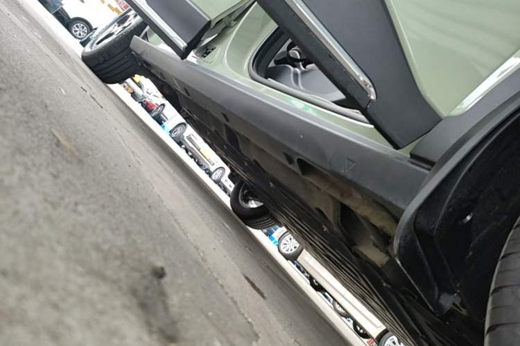 Used Geely Galaxy Geome 2025 310km Dream Edition Right Side Sill