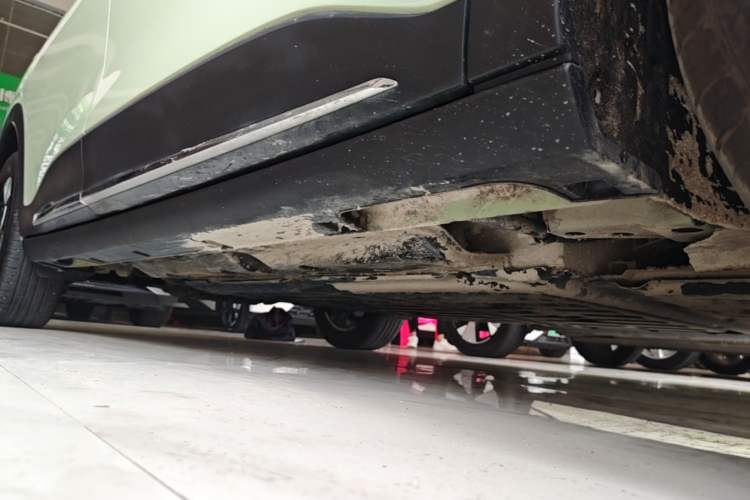 Used Geely Galaxy Geome 2025 310km Dream Edition Right Side Sill