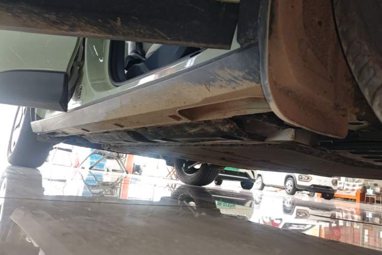 Used Geely Galaxy Geome 2025 310km Youth Edition Right Side Sill