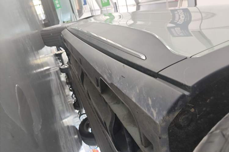 Used Geely Galaxy Geome 2025 UP 410km Exploration+ Edition Right Side Sill