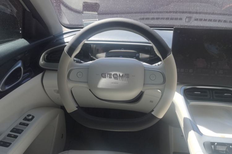 Used Geely Galaxy Geome 2025 UP 410km Exploration Edition Steering Wheel