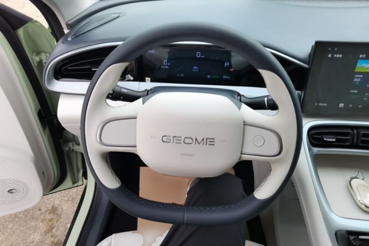Used Geely Galaxy Geome 2025 310km Youth Edition Steering Wheel
