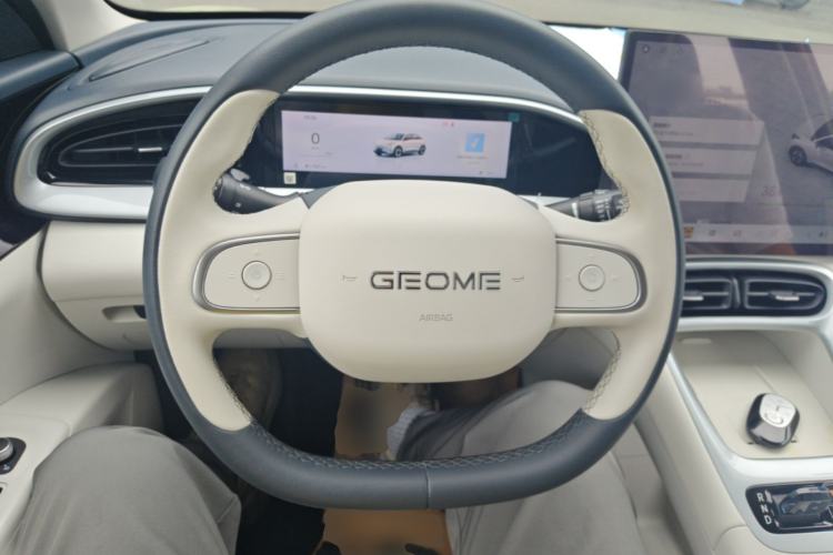 Used Geely Galaxy Geome 2025 UP 410km Exploration+ Edition Steering Wheel