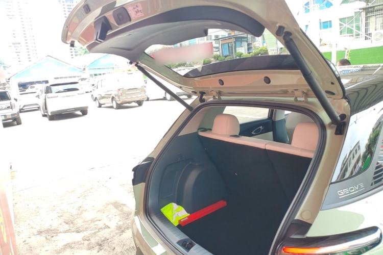Used Geely Galaxy Geome 2025 UP 410km Exploration Edition Trunk