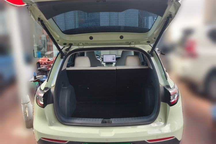 Used Geely Galaxy Geome 2025 UP 410km Exploration+ Edition Trunk