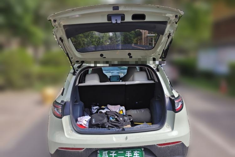 Used Geely Galaxy Geome 2025 310km Youth Edition Trunk
