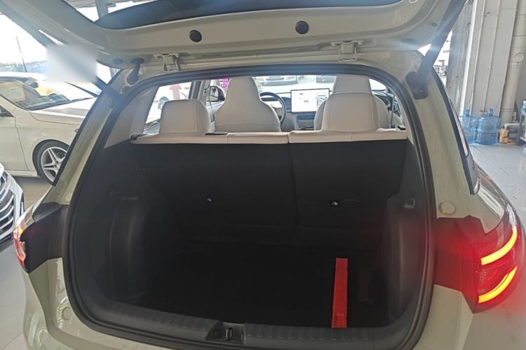 Used Geely Galaxy Geome 2025 UP 410km Exploration+ Edition Trunk
