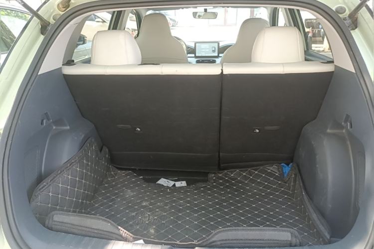 Used Geely Galaxy Geome 2025 310km Youth Edition Trunk