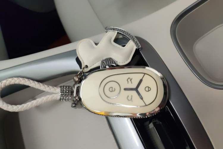 Used Geely Galaxy Geome 2025 310km Youth Edition Vehicle Key