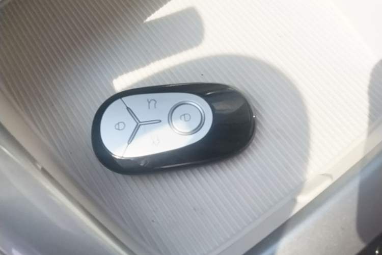 Used Geely Galaxy Geome 2025 310km Youth Edition Vehicle Key