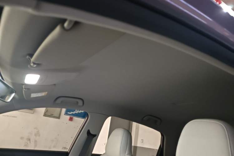 Used Geely Galaxy Geome 2025 310km Youth Edition Headliner