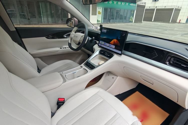 Used Geely Galaxy Geome 2025 310km Dream Edition Interior 11