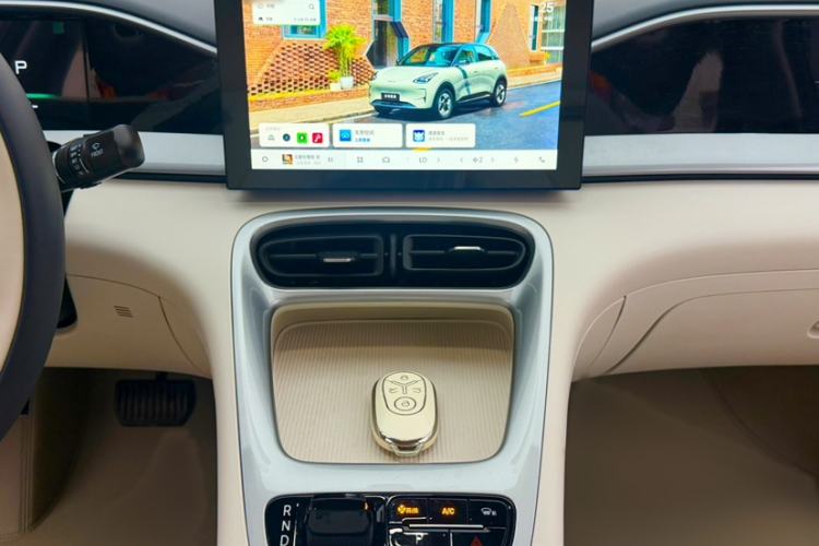 Used Geely Galaxy Geome 2025 310km Youth Edition Interior 2