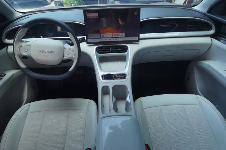 Used Geely Galaxy Geome 2025 310km Dream Edition Interior 3