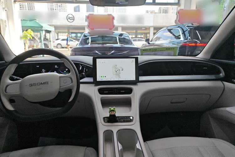 Used Geely Galaxy Geome 2025 310km Youth Edition Interior 3