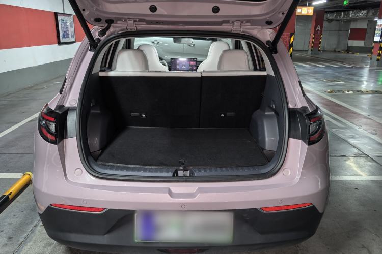 Used Geely Galaxy Geome 2025 UP 410km Exploration Edition Interior 9