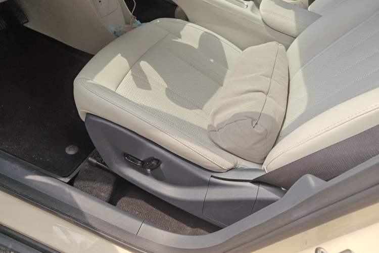 Used Geely Galaxy Geome 2025 UP 410km Exploration+ Edition Left Front Seat