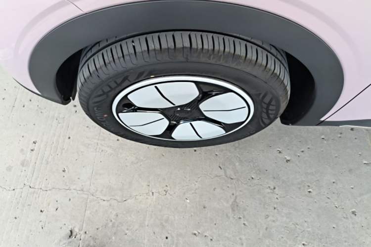 Used Geely Galaxy Geome 2025 310km Dream Edition Left Front Wheel Hub