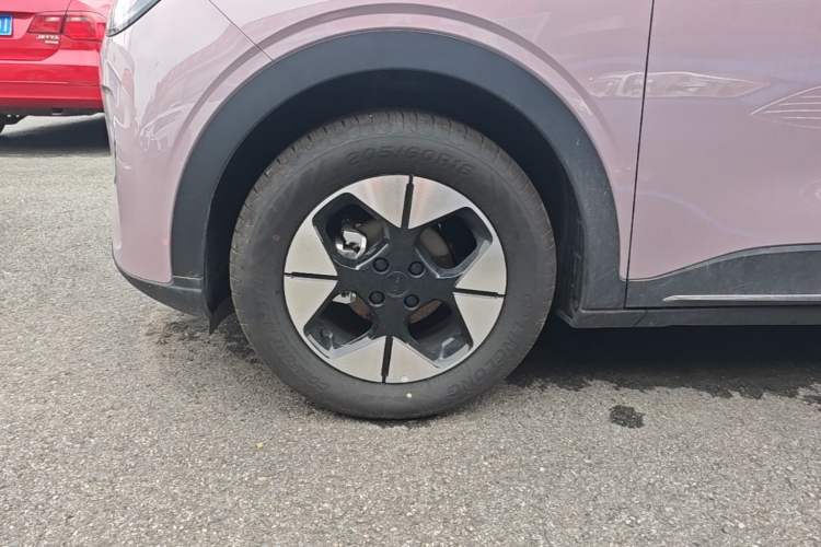 Used Geely Galaxy Geome 2025 310km Dream Edition Left Front Wheel Hub