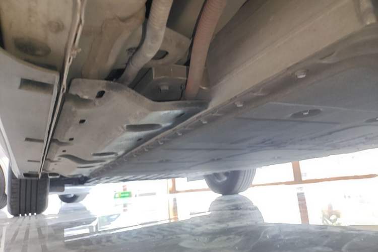 Used Geely Galaxy Geome 2025 UP 410km Exploration Edition Left Side Sill