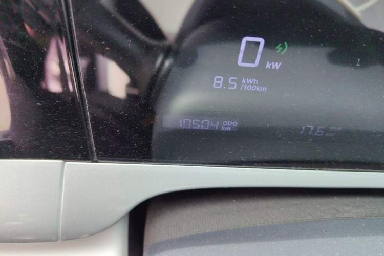 Used Geely Galaxy Geome 2025 310km Dream Edition Odometer Close Up