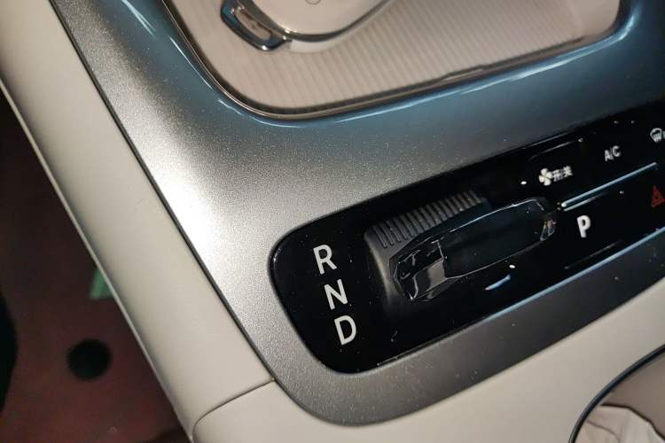 Used Geely Galaxy Geome 2025 310km Dream Edition Gear Lever