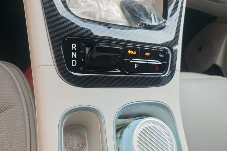 Used Geely Galaxy Geome 2025 410 km Free Version Gear Lever