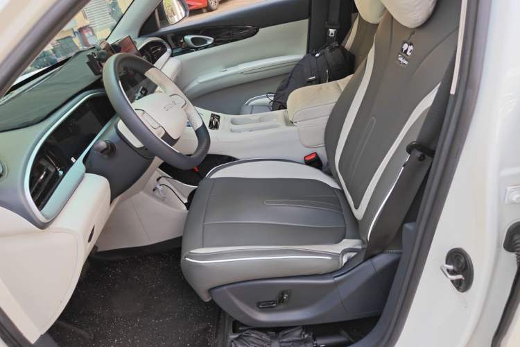 Used Geely Galaxy Geome 2025 UP 410km Exploration Edition Left Front Seat