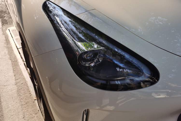 Used Geely Galaxy Geome 2025 UP 410km Exploration Edition Right Front Headlight