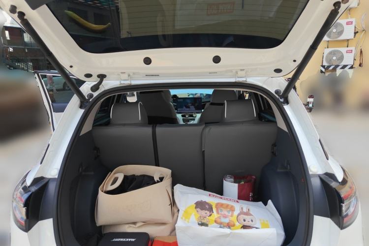 Used Geely Galaxy Geome 2025 UP 410km Exploration Edition Trunk
