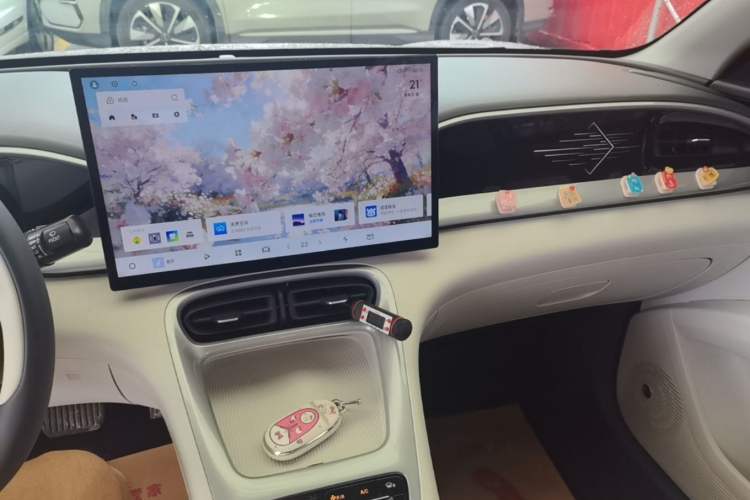 Used Geely Galaxy Geome 2025 UP 410km Exploration Edition Audio And AC Panel