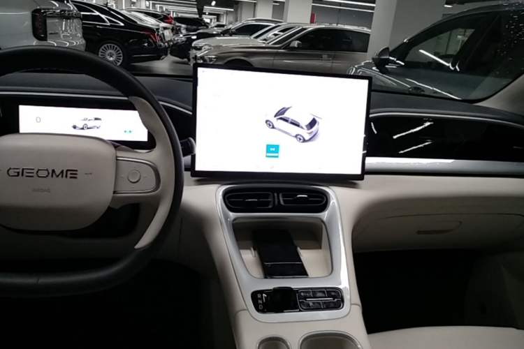 Used Geely Galaxy Geome 2025 UP 410km Exploration+ Edition Audio And AC Panel