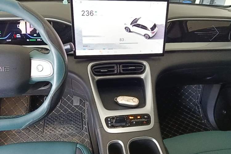 Used Geely Galaxy Geome 2025 310km Dream Edition Audio And AC Panel