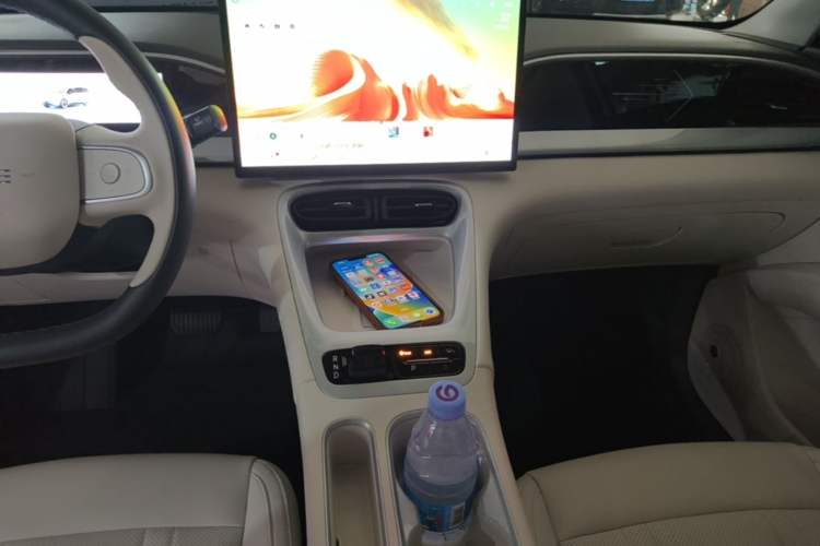 Used Geely Galaxy Geome 2025 UP 410km Exploration+ Edition Audio And AC Panel