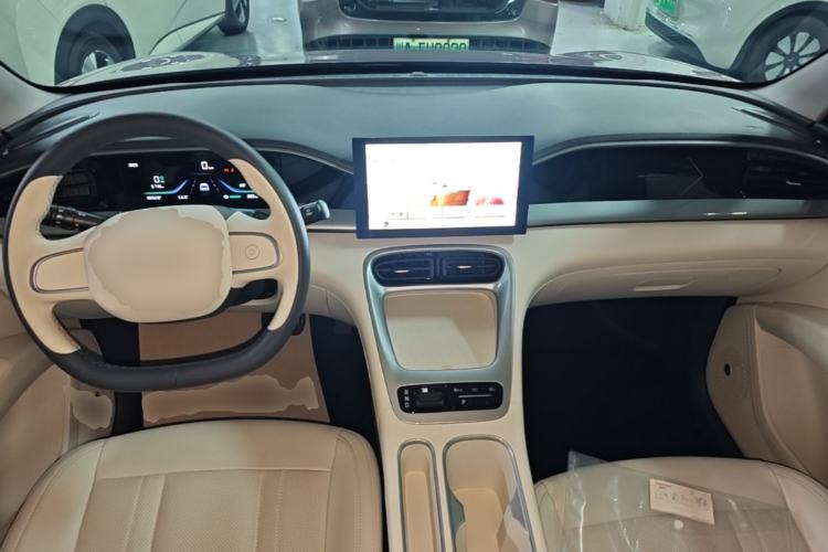 Used Geely Galaxy Geome 2025 310km Youth Edition Center Console