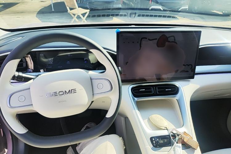 Used Geely Galaxy Geome 2025 310km Dream Edition Center Console
