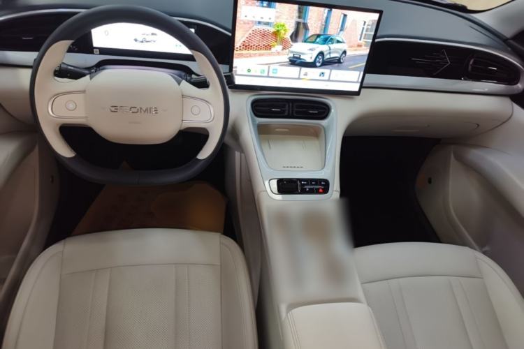 Used Geely Galaxy Geome 2025 UP 410km Exploration+ Edition Center Console