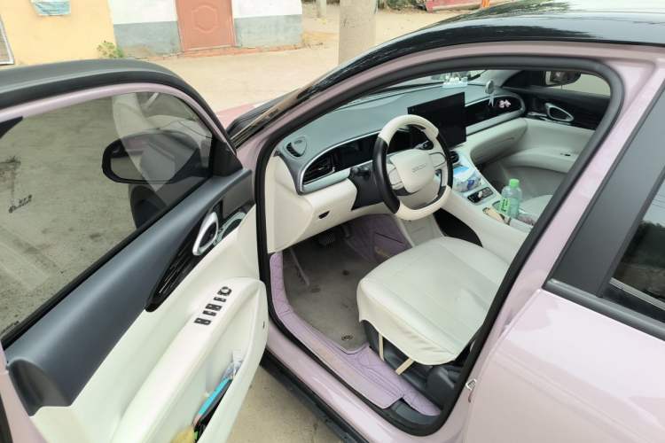 Used Geely Galaxy Geome 2025 310km Dream Edition Driver Seat